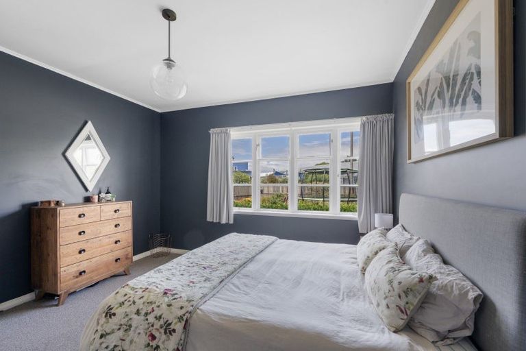 Photo of property in 85 Latham Street, Marewa, Napier, 4110