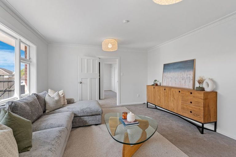 Photo of property in 25 Bournemouth Crescent, Aranui, Christchurch, 8061