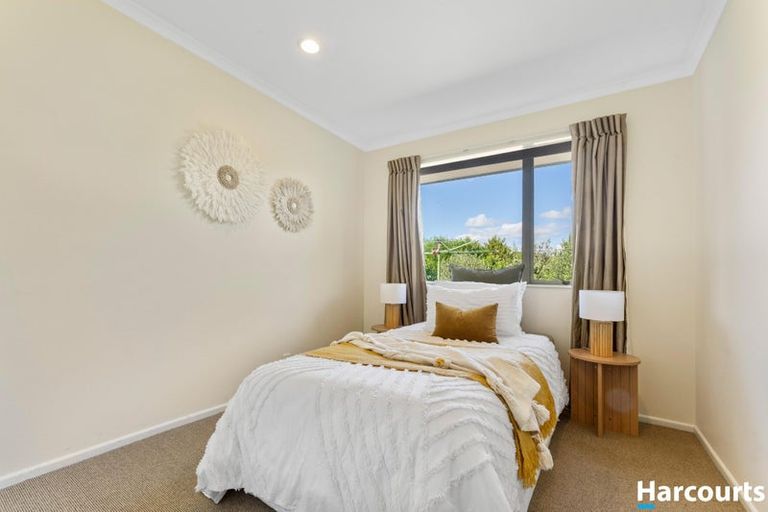 Photo of property in 12 Lionel Place, Mapua, 7005