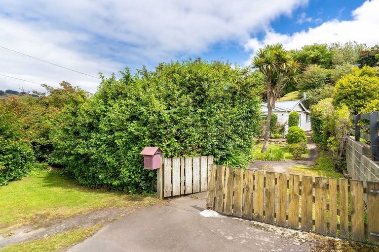 Photo of property in 7 Kellas Street, Macandrew Bay, Dunedin, 9014