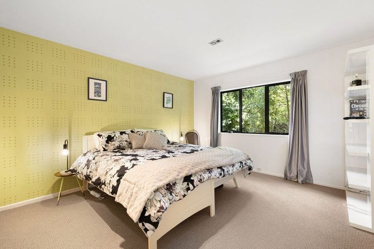 Photo of property in 37 Macmillan Avenue, Cashmere, Christchurch, 8022