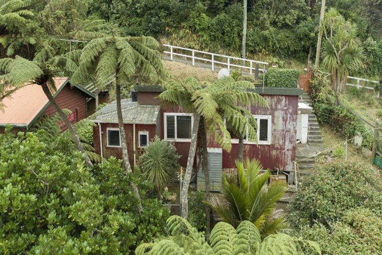Photo of property in 37 Mount Pleasant Road, Aro Valley, Wellington, 6012