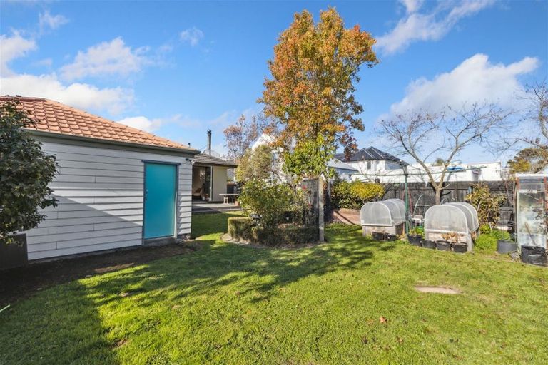 Photo of property in 83 Bishop Street, St Albans, Christchurch, 8014