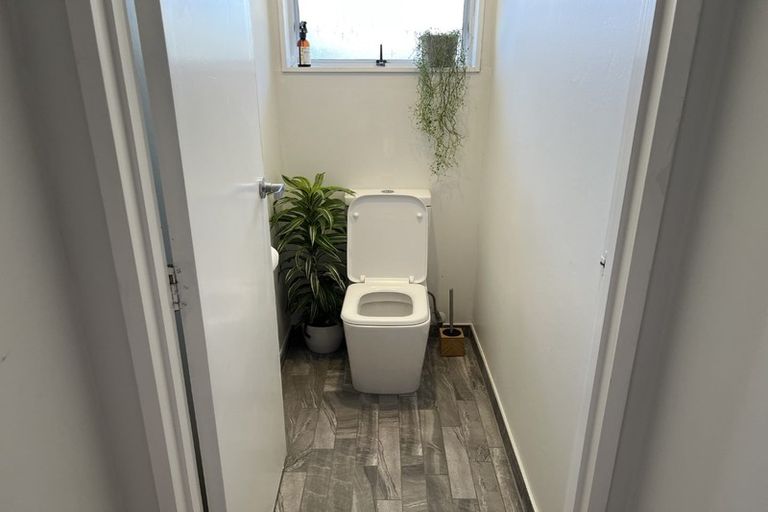 Photo of property in 2/59 Hatton Road, Orewa, 0931