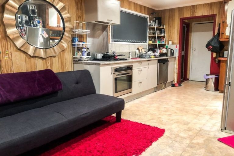 Photo of property in 4/153 Wallace Road, Mangere Bridge, Auckland, 2022