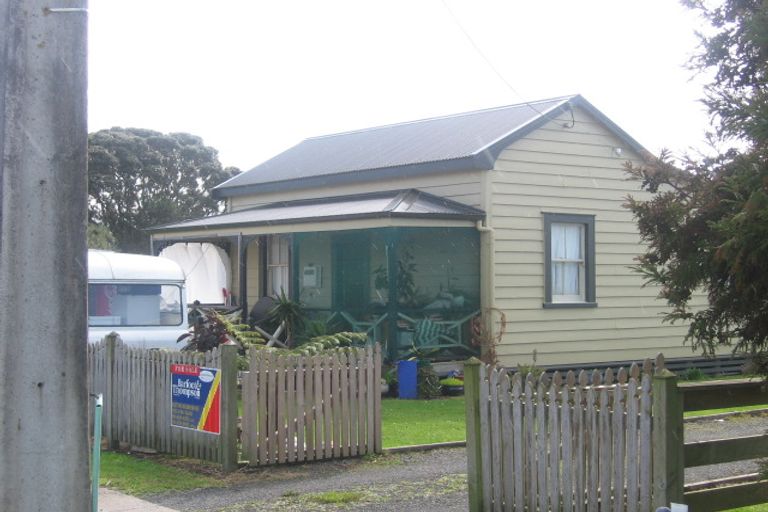 Photo of property in 41 Norton Street, Te Kopuru, 0391