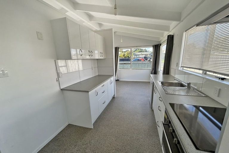 Photo of property in 7 Matai Street, Castlecliff, Whanganui, 4501