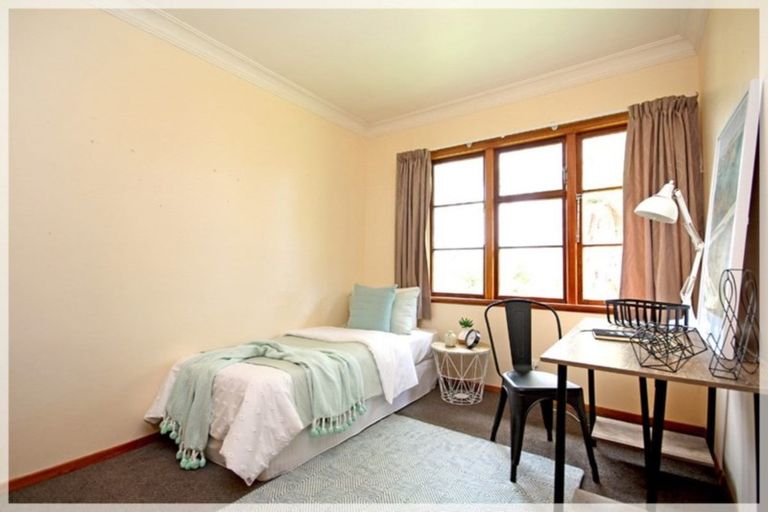 Photo of property in 324 Kimberley Road, Levin, 5571