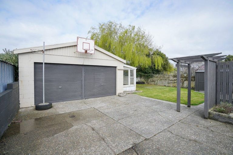 Photo of property in 23 Helmsdale Street, Waverley, Invercargill, 9810