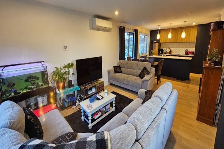 Photo of property in 38 Leathem Crescent, Pokeno, 2402