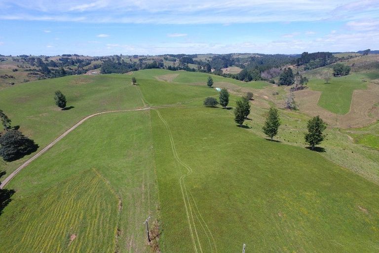 Photo of property in 829 Honikiwi Road, Honikiwi, Otorohanga, 3973