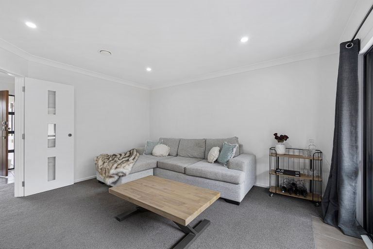 Photo of property in 14 Derbyshire Place, Dinsdale, Hamilton, 3204