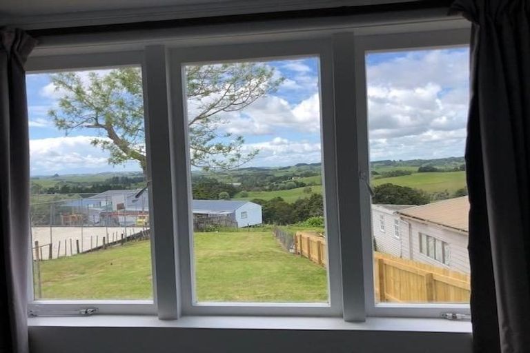 Photo of property in 100 Hurndall Street East, Maungaturoto, 0520