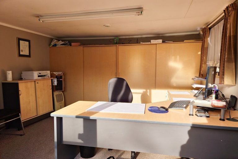 Photo of property in 19 Skerman Street, Marton, 4710