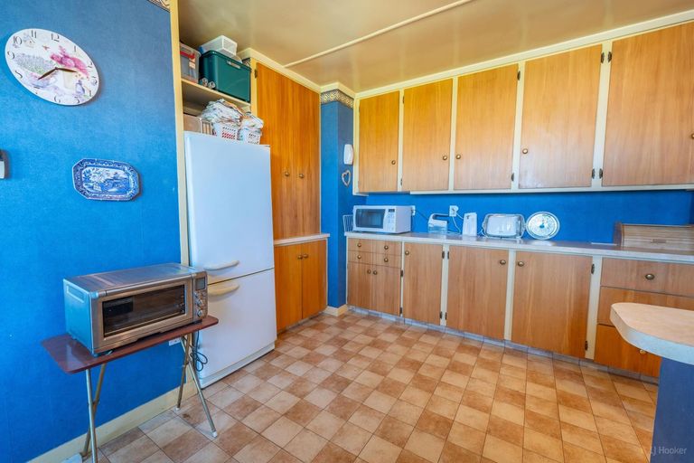 Photo of property in 25 Hughes Street, Waimate, 7924