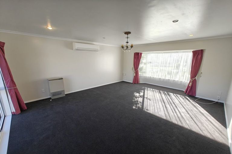 Photo of property in 76 Splitt Avenue, Glenview, Hamilton, 3206