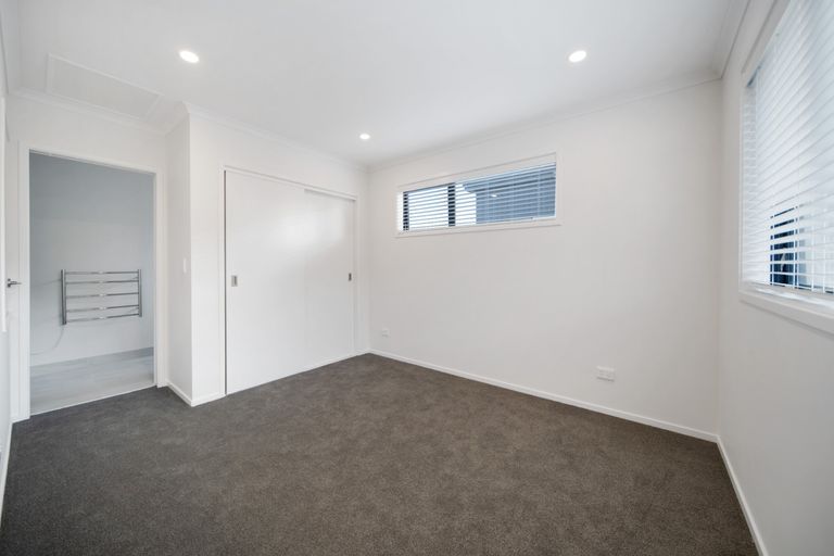 Photo of property in 5 Settlement Road, Papakura, 2110