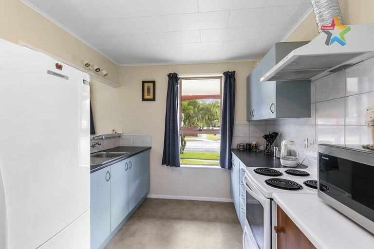 Photo of property in 1/37 Mohaka Street, Wainuiomata, Lower Hutt, 5014