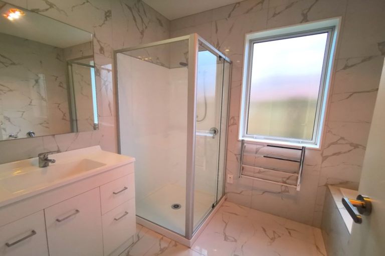 Photo of property in 17 Kapia Drive, Takanini, 2112