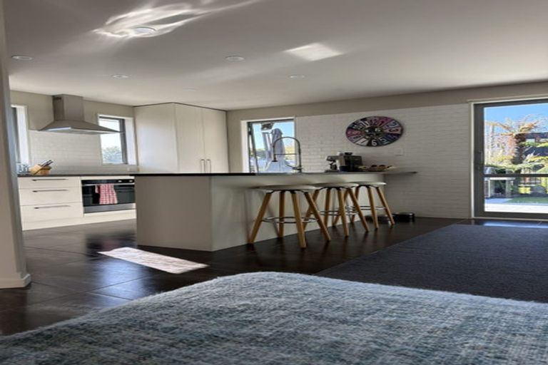Photo of property in 63a Bay View Road, Moncks Bay, Christchurch, 8081
