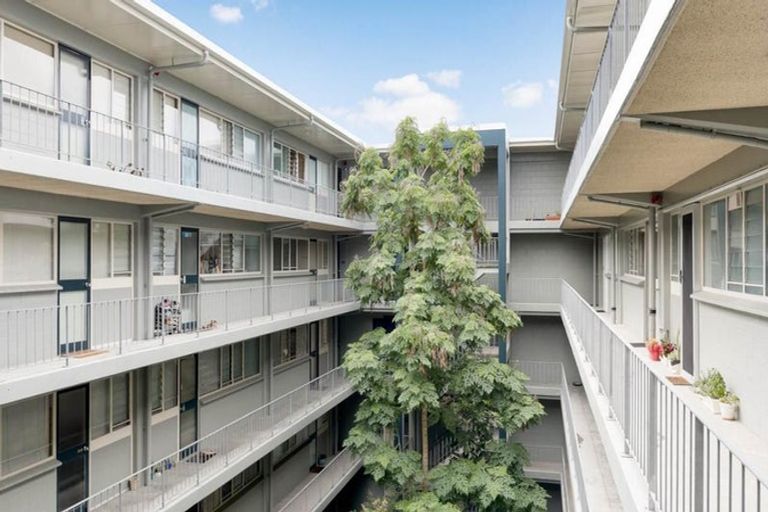 Photo of property in 303/9 Sarawia Street, Newmarket, Auckland, 1052