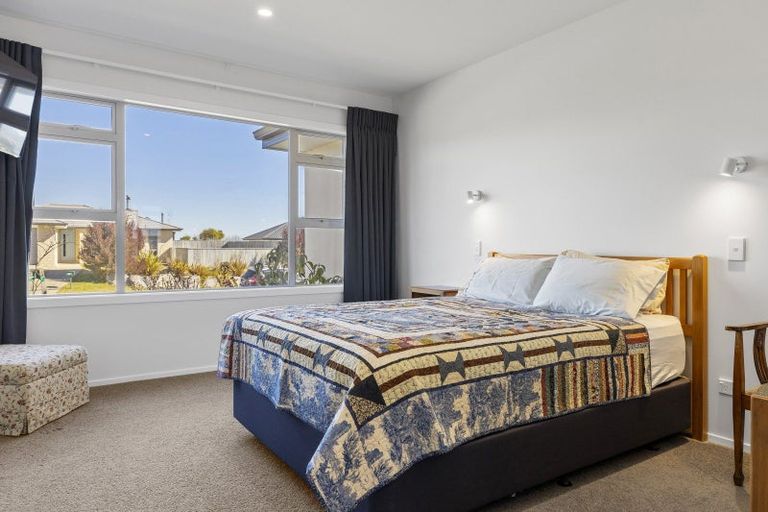 Photo of property in 6 Raupo Crescent, Wharewaka, Taupo, 3330
