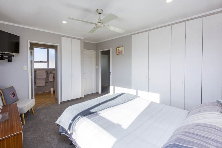 Photo of property in 10a Stephen Street, Trentham, Upper Hutt, 5018