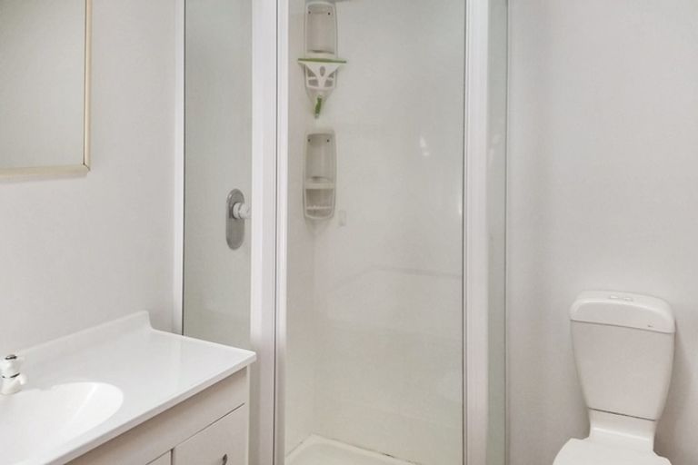 Photo of property in 2/17 Fairfield Avenue, Addington, Christchurch, 8024