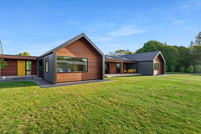 Photo of property in 5 Bressay Way, Waikanae, 5036