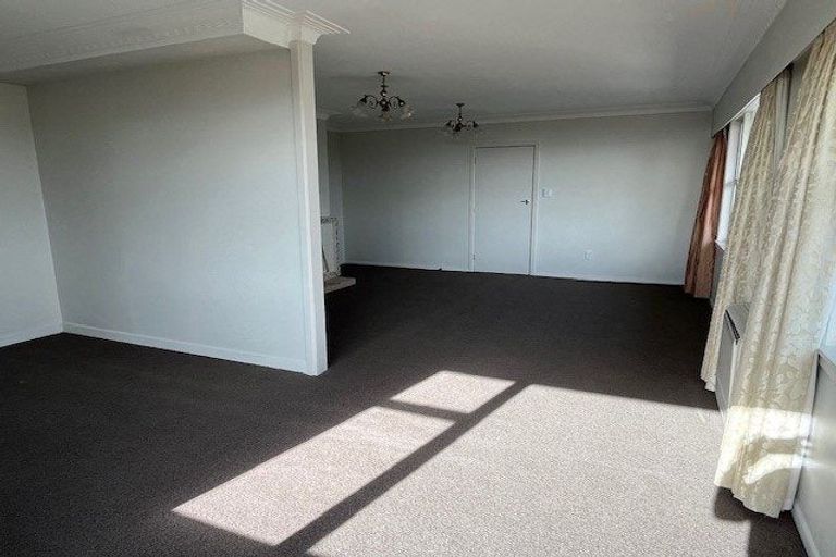 Photo of property in 105 Bleakhouse Road, Howick, Auckland, 2014