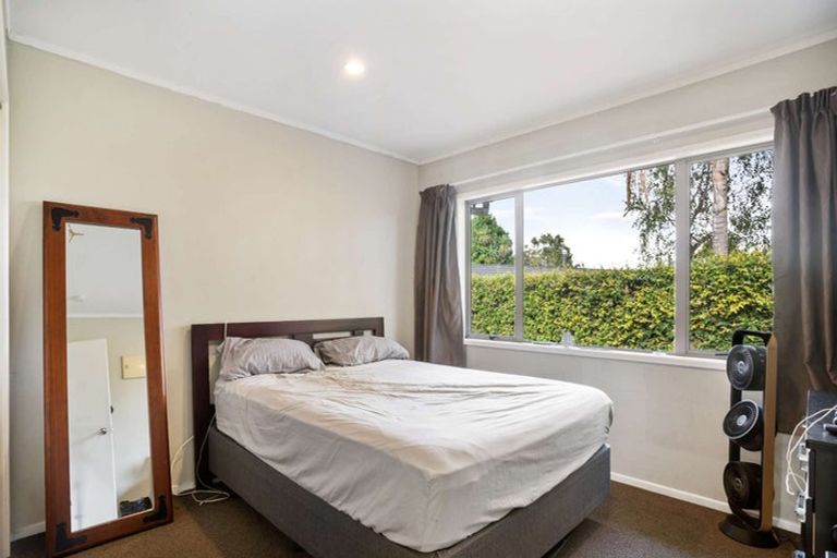 Photo of property in 25a Sikkim Crescent, Clover Park, Auckland, 2019