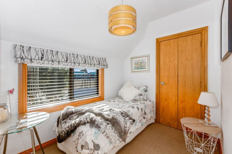 Photo of property in 19 Hinau Street, Woburn, Lower Hutt, 5010