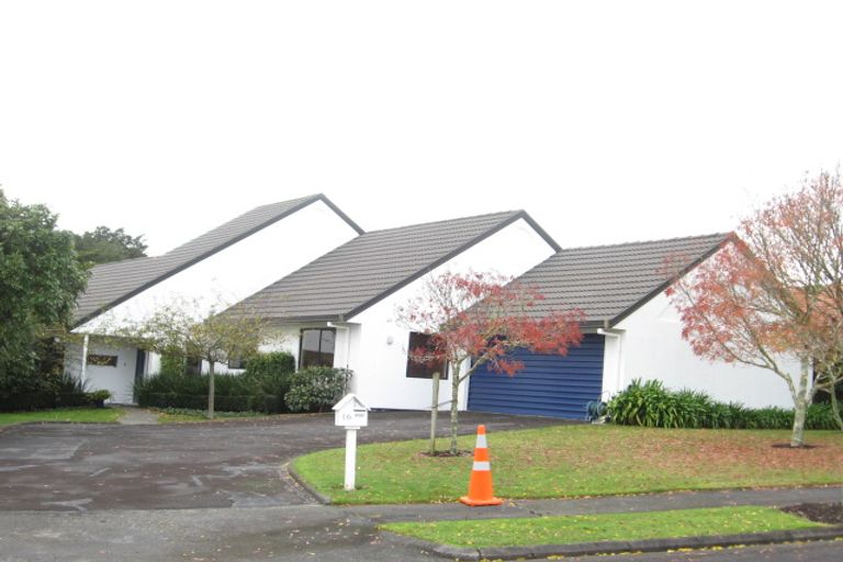 Photo of property in 16 Peretao Rise, The Gardens, Auckland, 2105