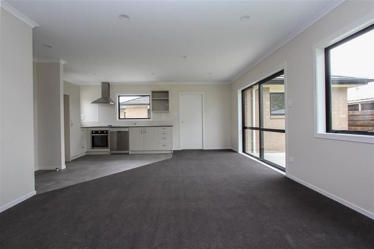 Photo of property in 3/9 Heath Street, Saint Andrews, Hamilton, 3200