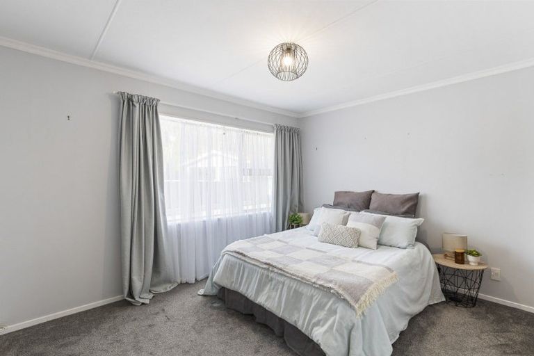 Photo of property in 10 Kapui Place, Waitara, 4320