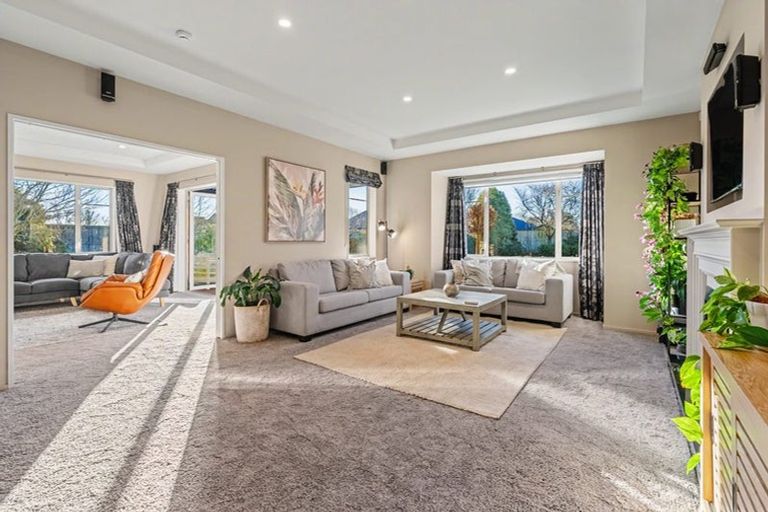 Photo of property in 9 Rossington Drive, West Melton, 7618