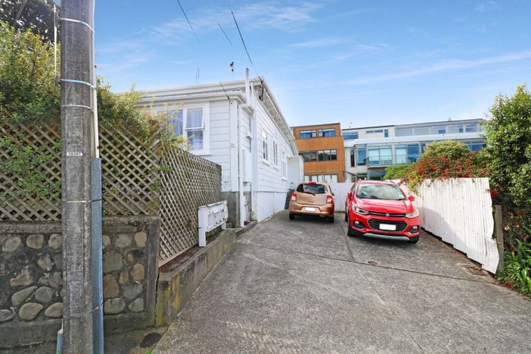 Photo of property in 4/14 Arlington Street, Mount Cook, Wellington, 6011