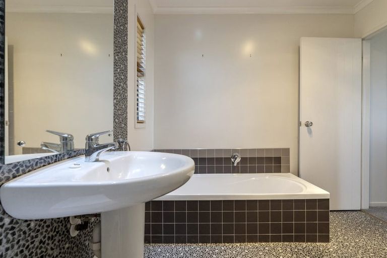 Photo of property in 88 Kahotea Drive, Motuoapa, Turangi, 3382