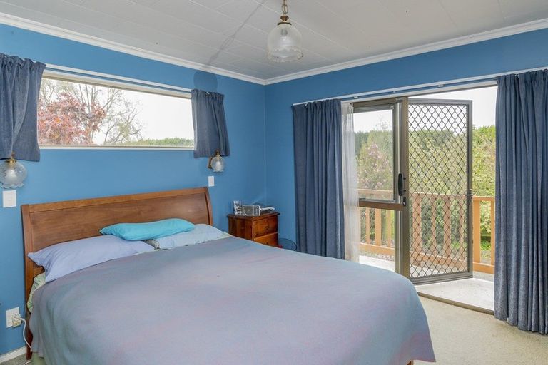 Photo of property in 210 Bruce Road, Levin, 5510
