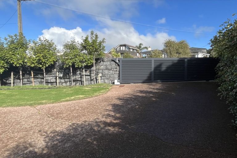 Photo of property in 274 Lake Road, Hauraki, Auckland, 0622