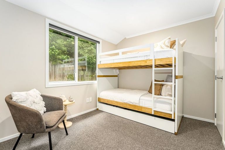 Photo of property in 15 Banks Boulevard, Whitby, Porirua, 5024