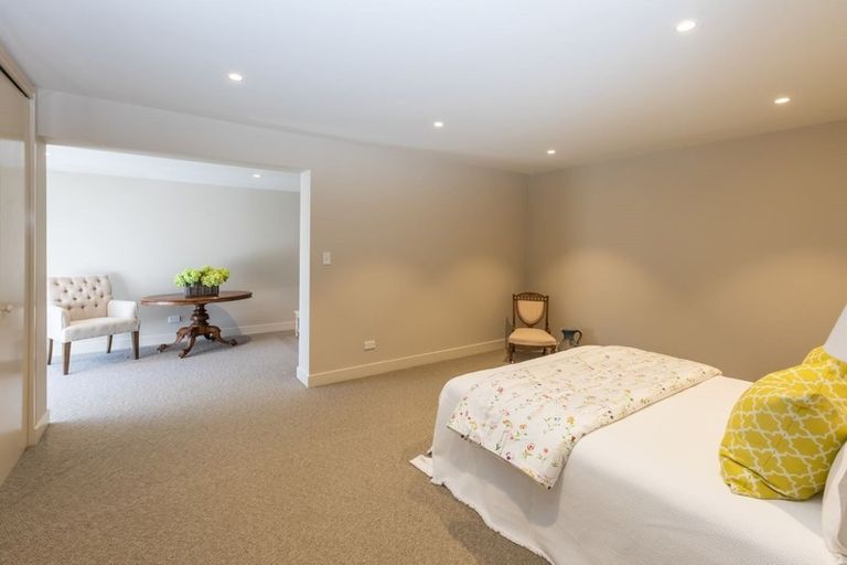 Photo of property in 8a Macmillan Avenue, Cashmere, Christchurch, 8022