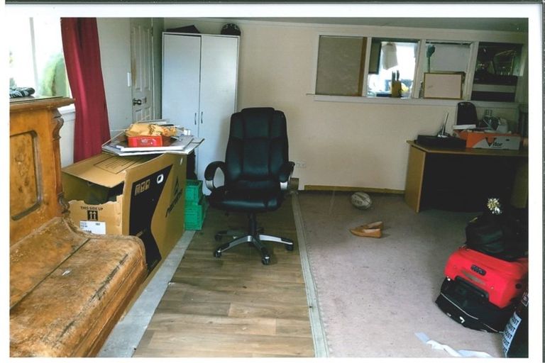 Photo of property in 17 Parker Street, Hornby, Christchurch, 8042