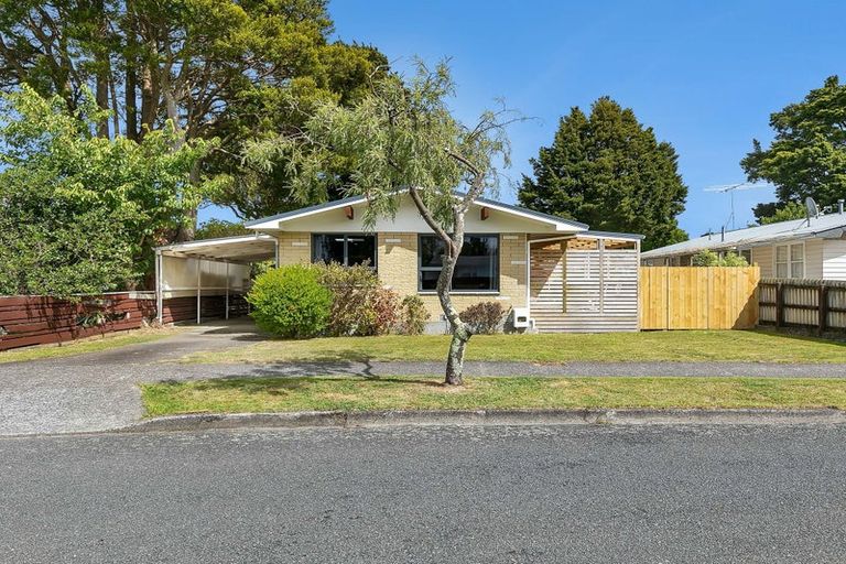 Photo of property in 8 Kentucky Street, Totara Park, Upper Hutt, 5018