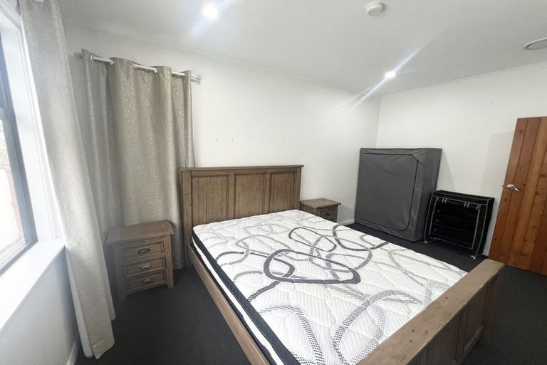 Photo of property in 16 Piko Crescent, Riccarton, Christchurch, 8041