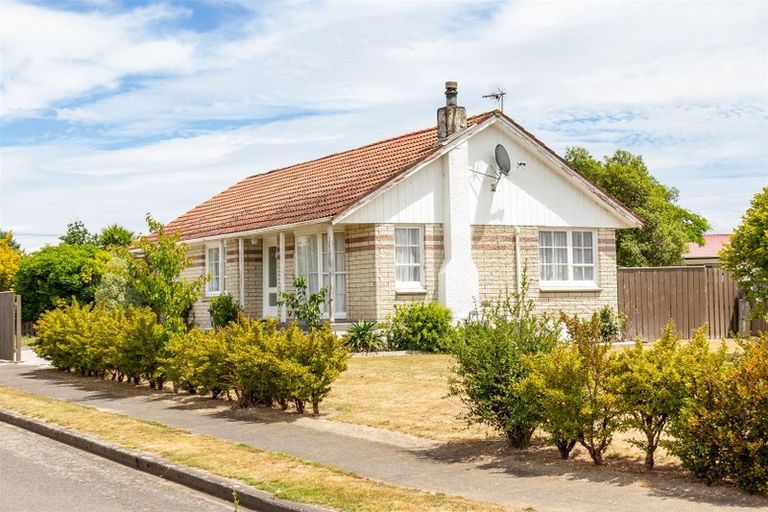 Photo of property in 24 Manchester Street, Solway, Masterton, 5810
