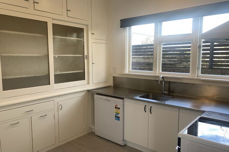 Photo of property in 421 Papanui Road, Strowan, Christchurch, 8052