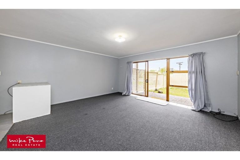 Photo of property in 1/14 Mcdonald Crescent, Mount Wellington, Auckland, 1060