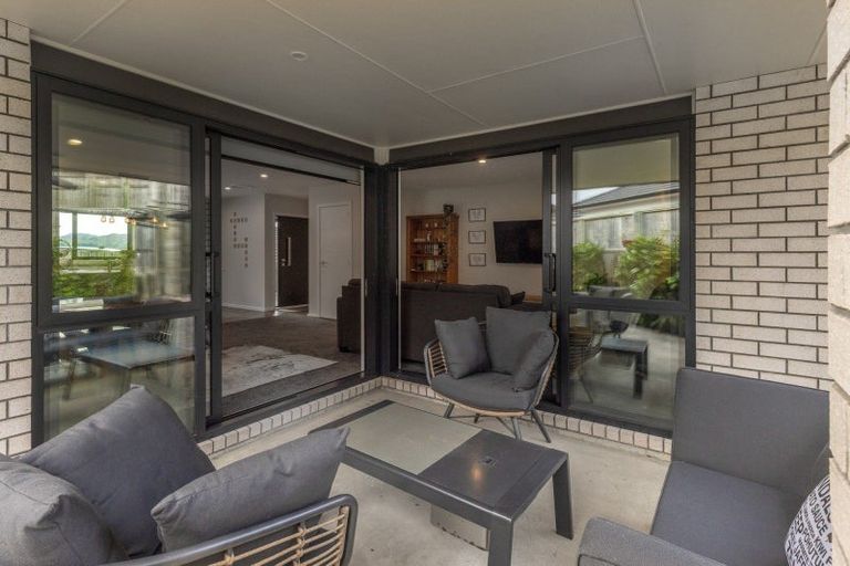 Photo of property in 14 Schooner Drive, Whitby, Porirua, 5024