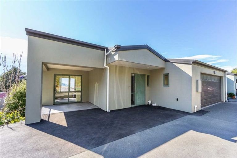 Photo of property in 3 Glas Brae, Governors Bay, Lyttelton, 8971
